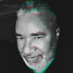 Meet your Posher, Jules